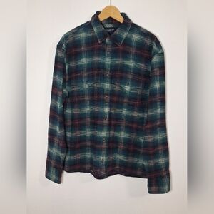 NWT ABERCROMBIE & FITCH Green and White Plaid Shirt